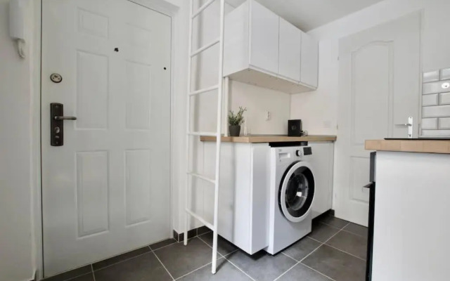 Standard Apartment by Hi5 - Wesselenyi str. Studio (242)