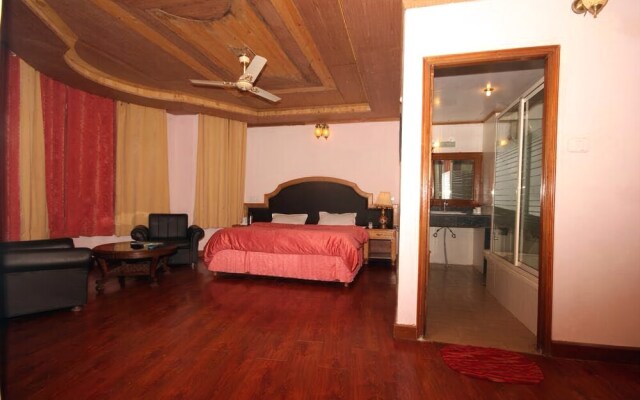 Royal Palace Resort