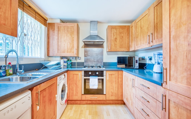 Hendon Pad - Austin David Apartments