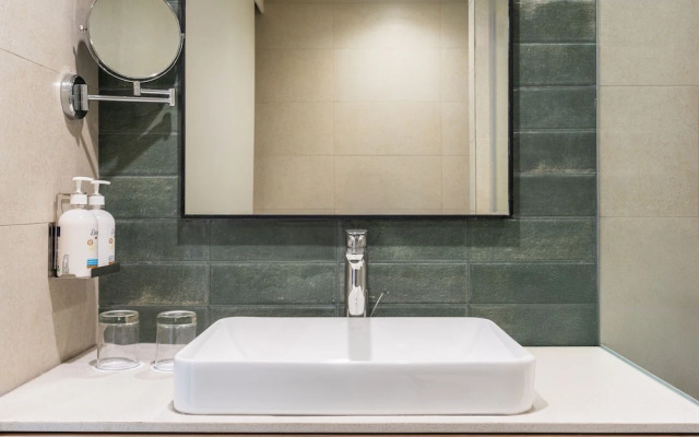 Holiday Inn Gurgaon NH8 by IHG