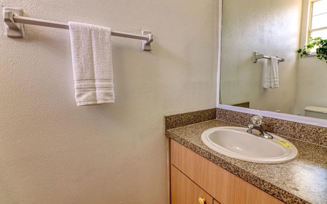 3-Bedroom Fiesta Key Townhome