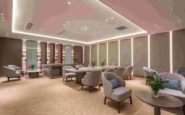 World Hotel Qingdao Laoshan  Branch