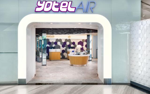 YOTELAIR Singapore Changi Airport