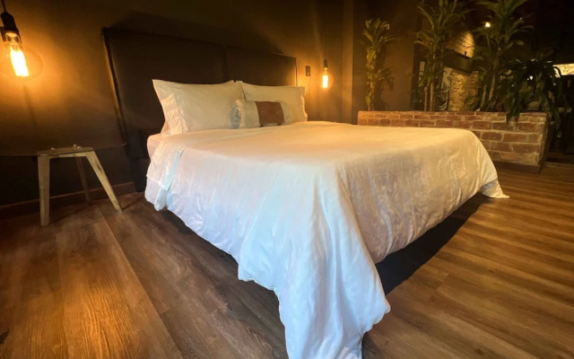 Hotel Lleras Park IV