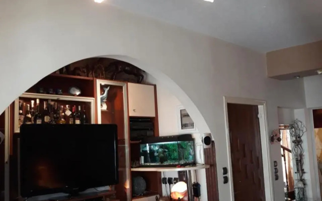 Mandy's complete luxury flat