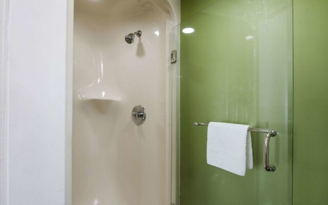 Sleep Inn Hanes Mall