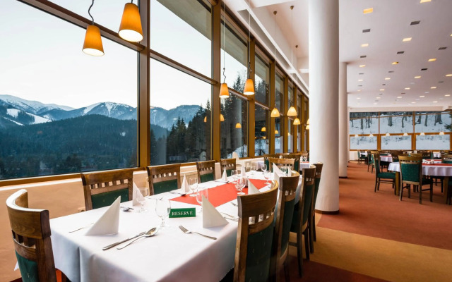 Hotel Boboty