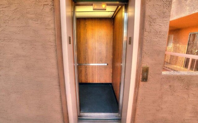 Scottsdale Stays Old Town 2 Bedroom Condo