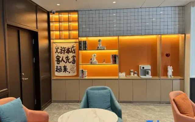 Shenyang Lijing Qingya Hotel ( Gliding Shengjing Hospital Wanda Plaza)