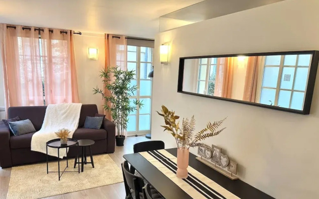 Le Logis Versaillais