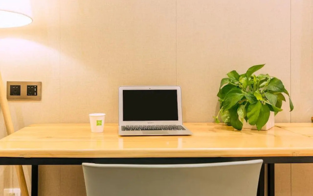 Ibis Styles Zhengzhou International Convention  Exhibitio
