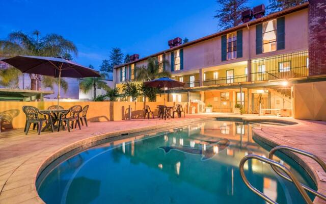Cottesloe Beach Chalets