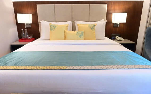 Golden Tulip Vagator