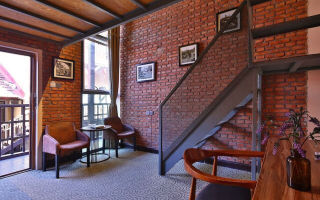 1903 Yard Inn