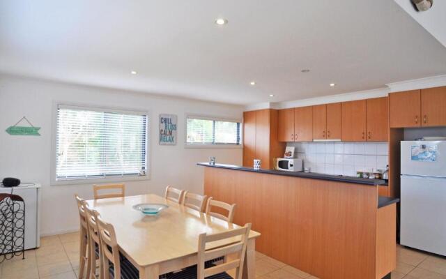 Bliss - Close To Town