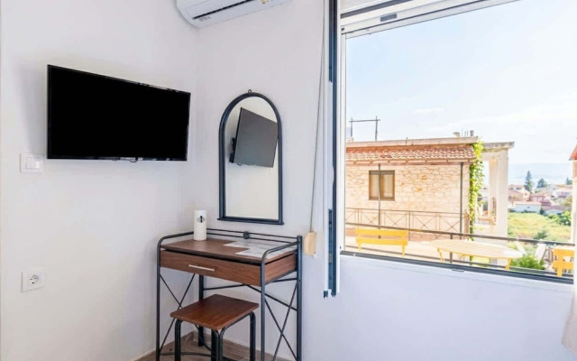 Gavriil Apartments Corfu - Courtyard Retreat