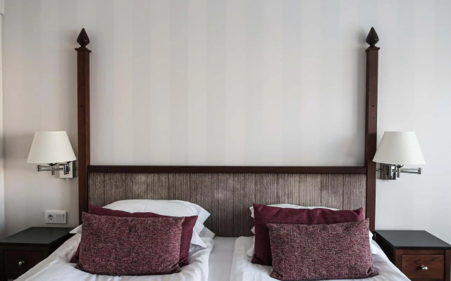 Elite Hotel Marina Plaza