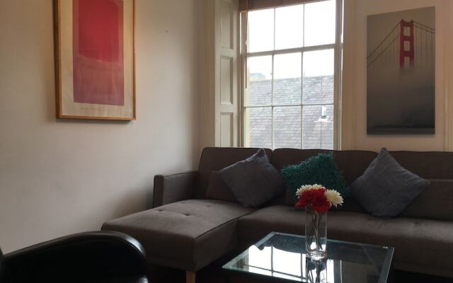 One Bedroom Apartment Central Newcastle