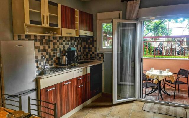 Groundfloor Apartment Nikiti NO. 2