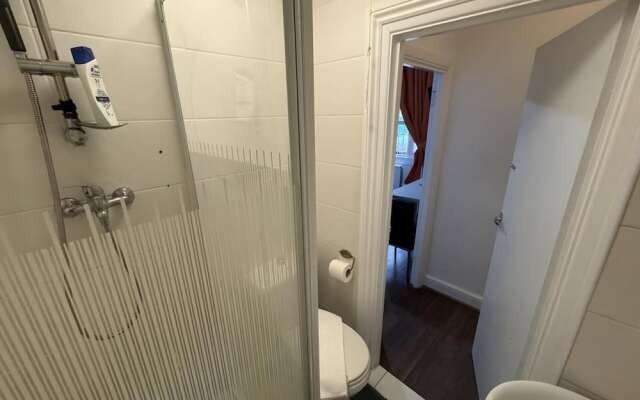 Impeccable Studio Apartment in South Kensington