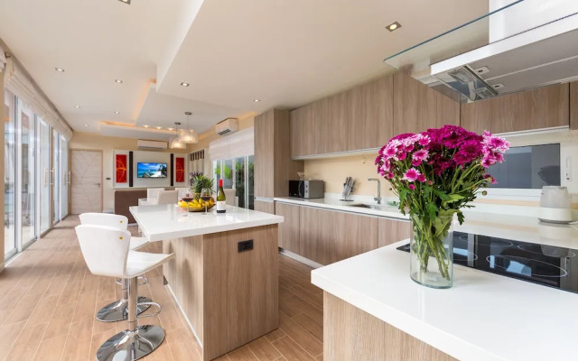 Signature Villas by TropicLook