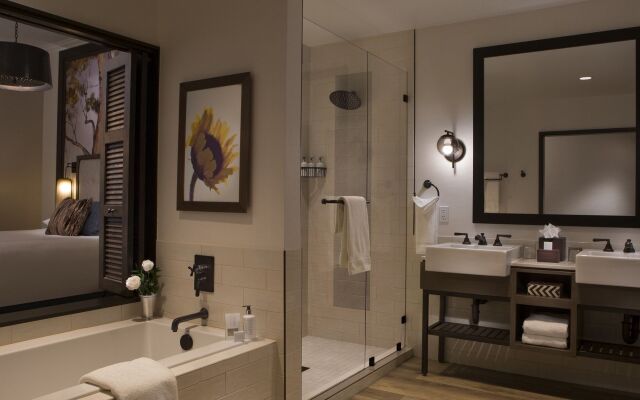River Terrace Inn - A Noble House Hotel