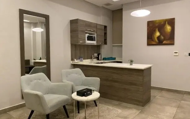 180 Degrees Hotel Almalqa