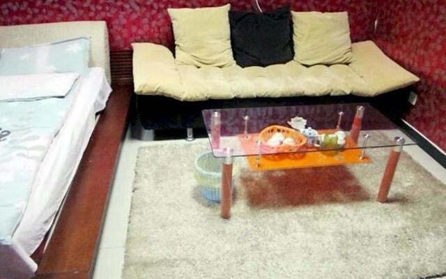 Shijiazhuang Love Nest Theme Apartment Hotel