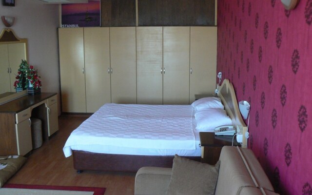 Hotel Delta Yss