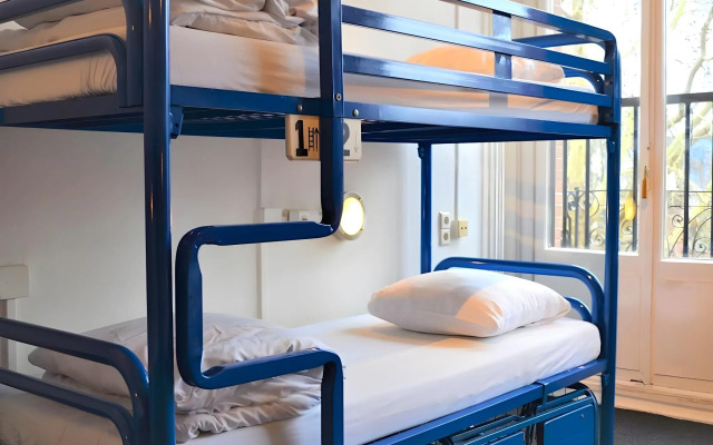 The Flying Pig Uptown Hostel