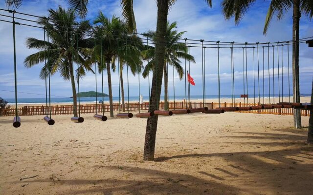 Le Meridien Shimei Bay Beach Resort & Spa