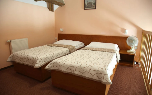 Hotel Čertousy