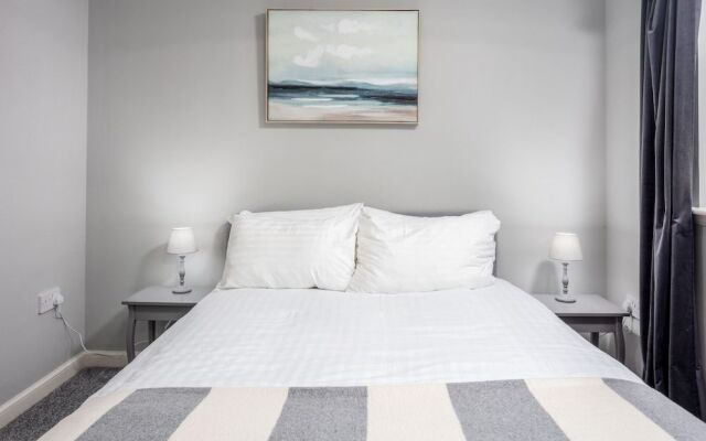 Millbrae Residence - Donnini Apartments