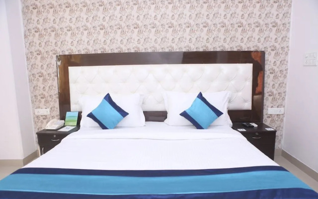 Mint City Center Suites