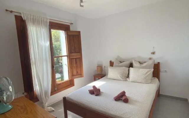 Ses Alzines Apartamento integrado en Casa Rural Habitada