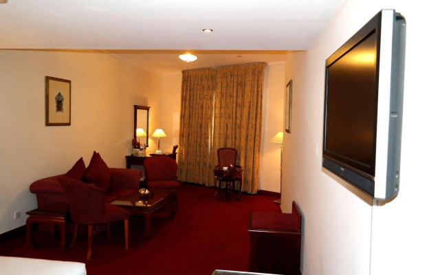 York International Hotel