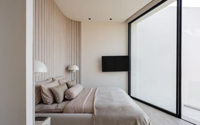 Luxury 4BR Ocean View Villa Near Bingin Beach