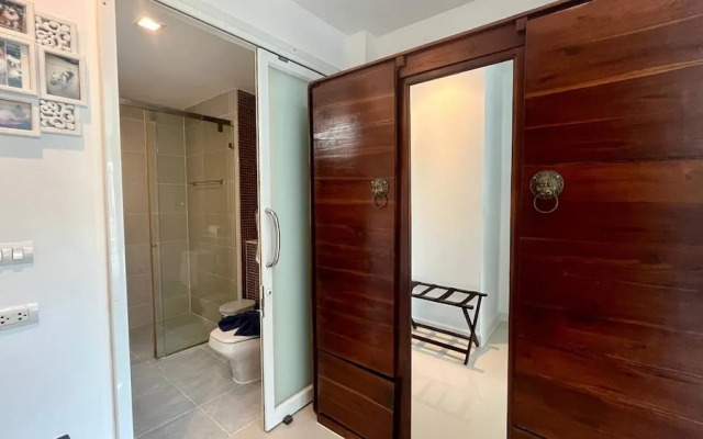 Large 1 Bedroom1 Bathroom 1 km Walking to Patong