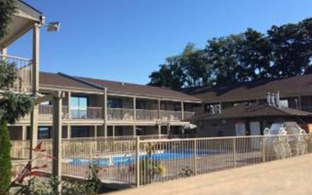 Mission Park Inn