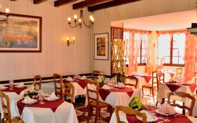 Logis Hotel Le Plat Detain