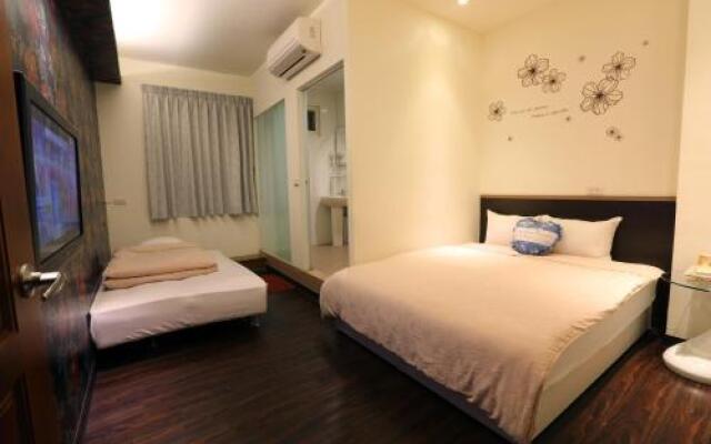 Go Go B&B