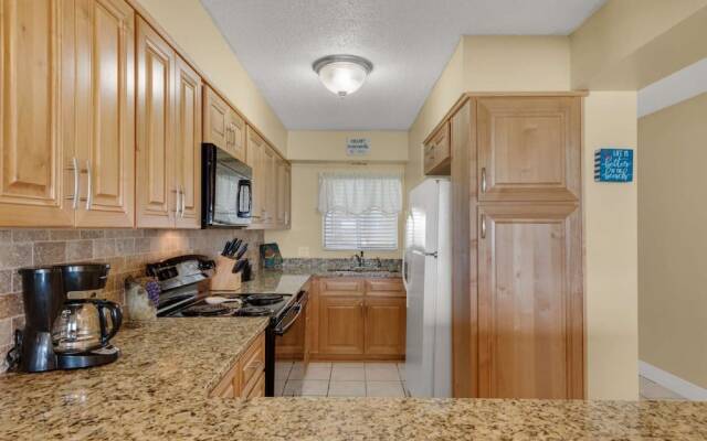 Regency Towers 3 Bedroom Apartment