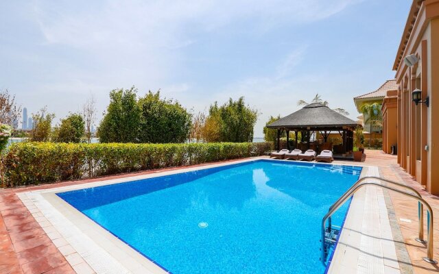 Kennedy Towers - Signature Villa L