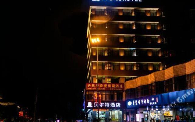 Belt Hotel