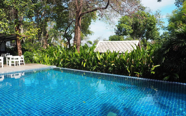 Lima Bella Resort