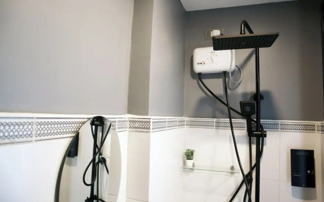 mySTAY BGC East