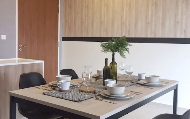 Petalz Residences Homestay By Push