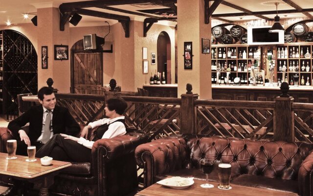 Copthorne Effingham Gatwick Hotel