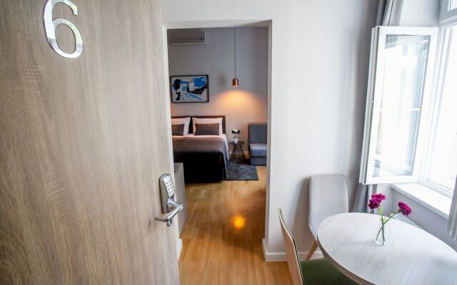 Zagreb City Vibe Apartments & Rooms