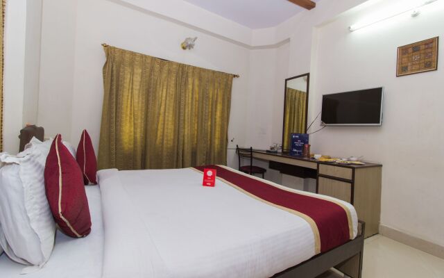 OYO 730 Hotel Karishma Homes